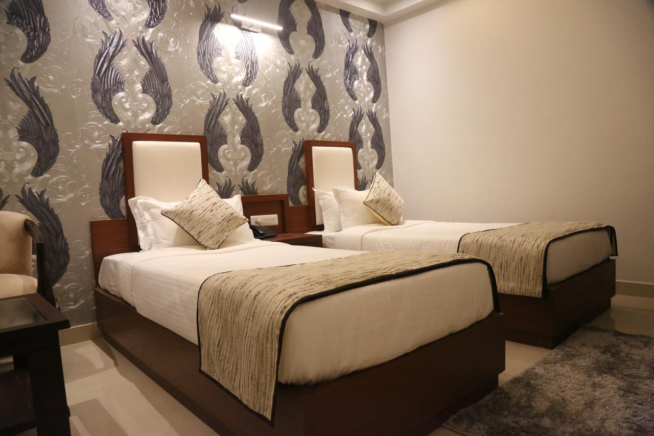 Hotel Varanasi Inn Luaran gambar