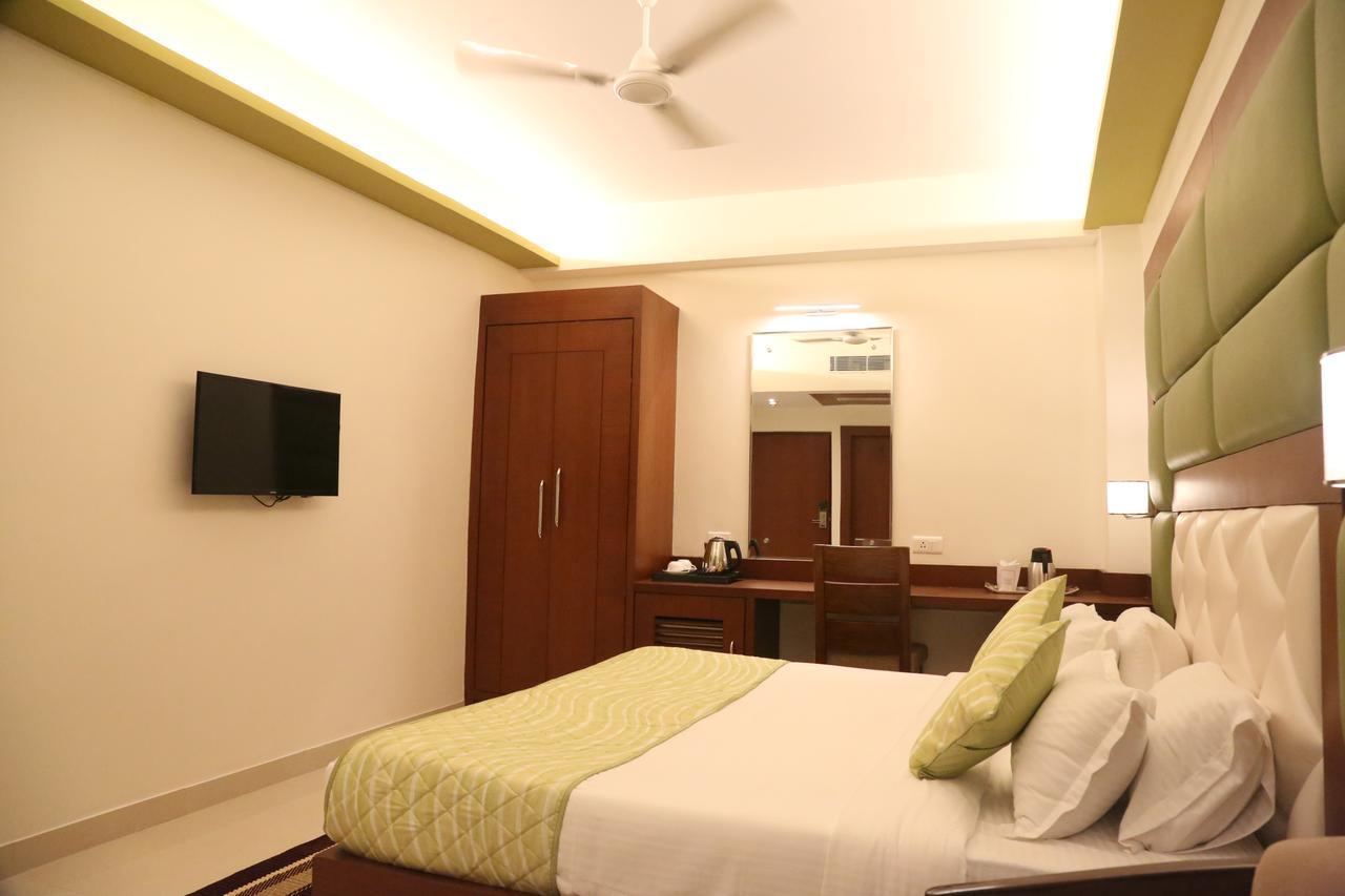 Hotel Varanasi Inn Luaran gambar