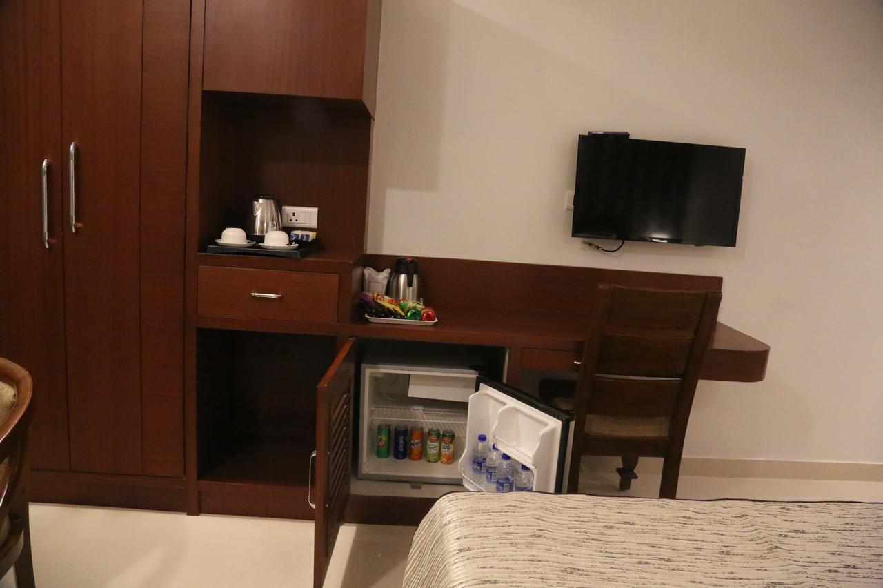 Hotel Varanasi Inn Luaran gambar