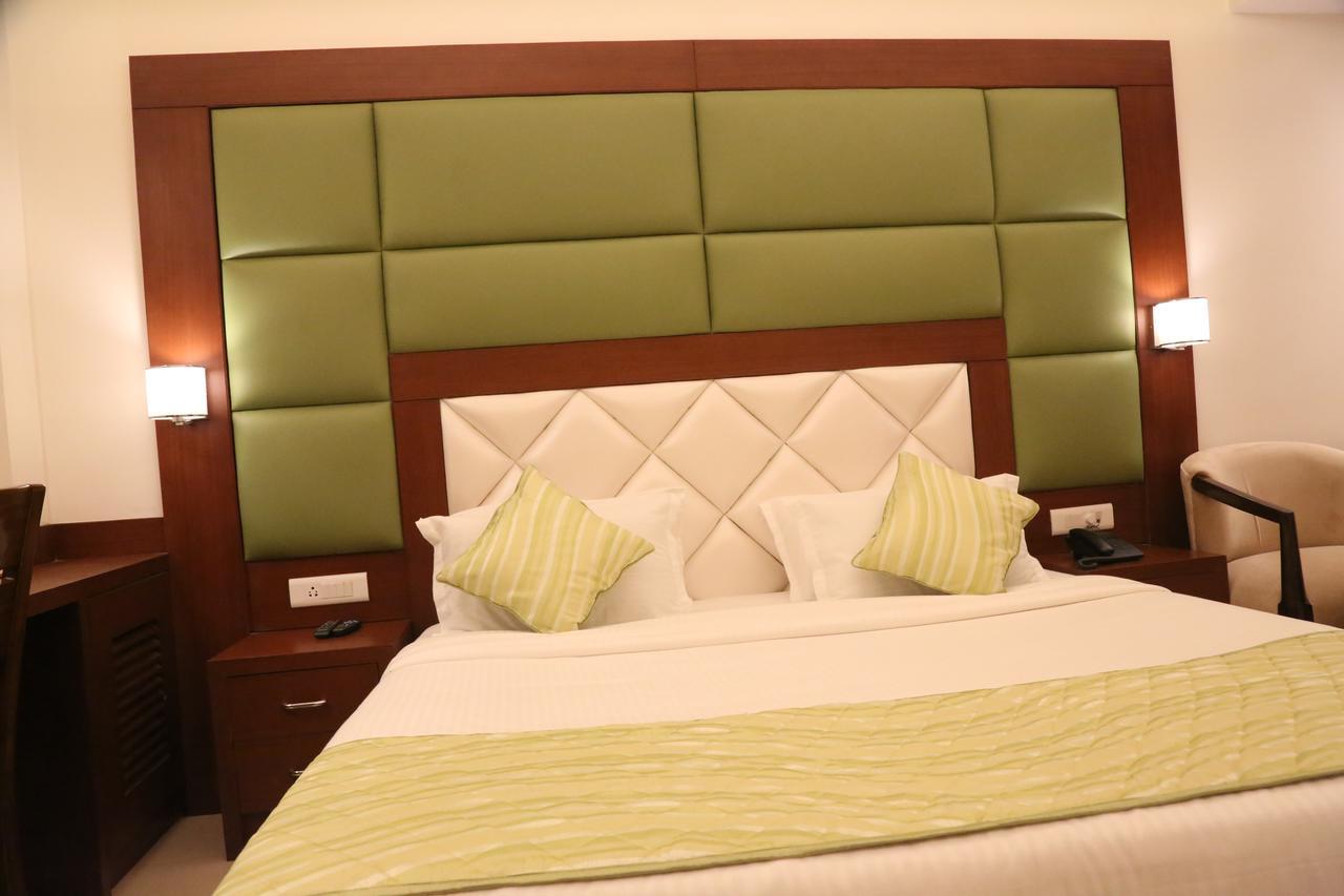 Hotel Varanasi Inn Luaran gambar