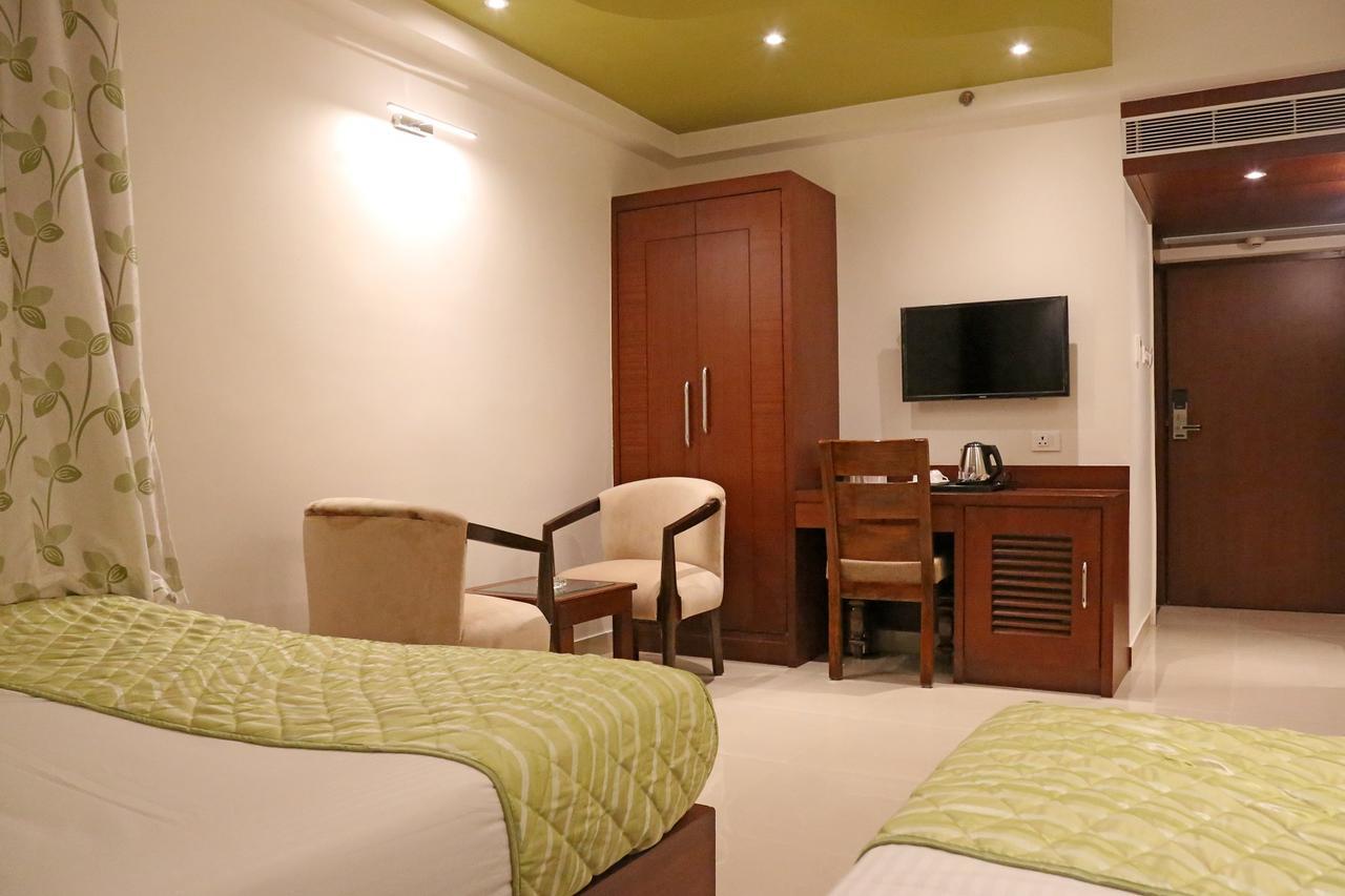 Hotel Varanasi Inn Luaran gambar