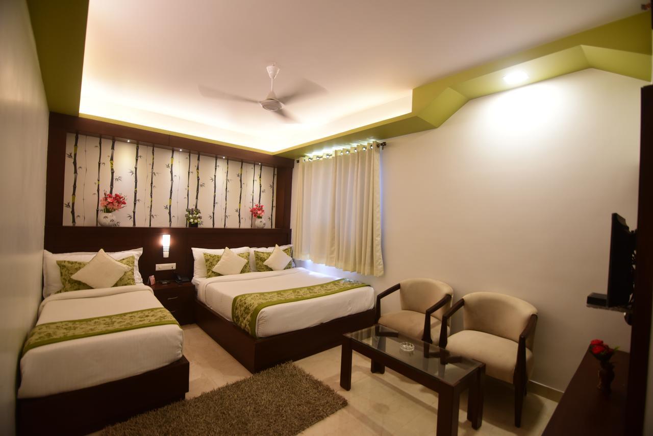 Hotel Varanasi Inn Luaran gambar