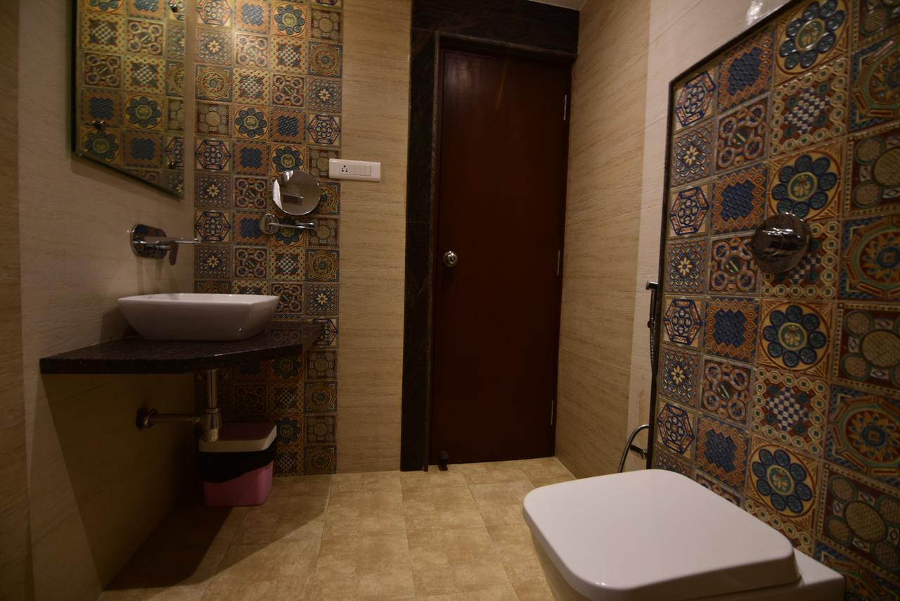 Hotel Varanasi Inn Luaran gambar