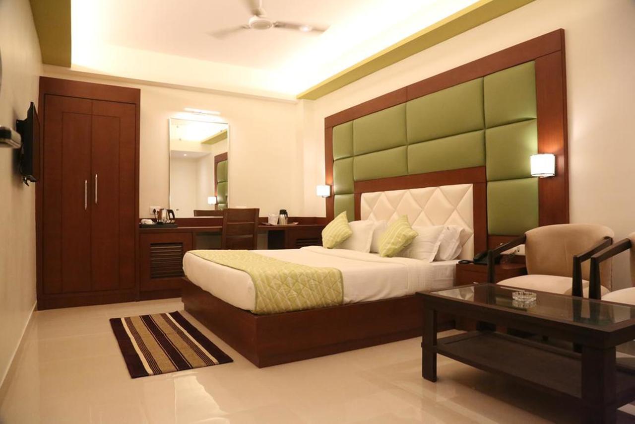 Hotel Varanasi Inn Luaran gambar